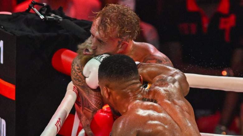 Netflix Boxing Spectacle Exposes Sport's Celebrity Problem