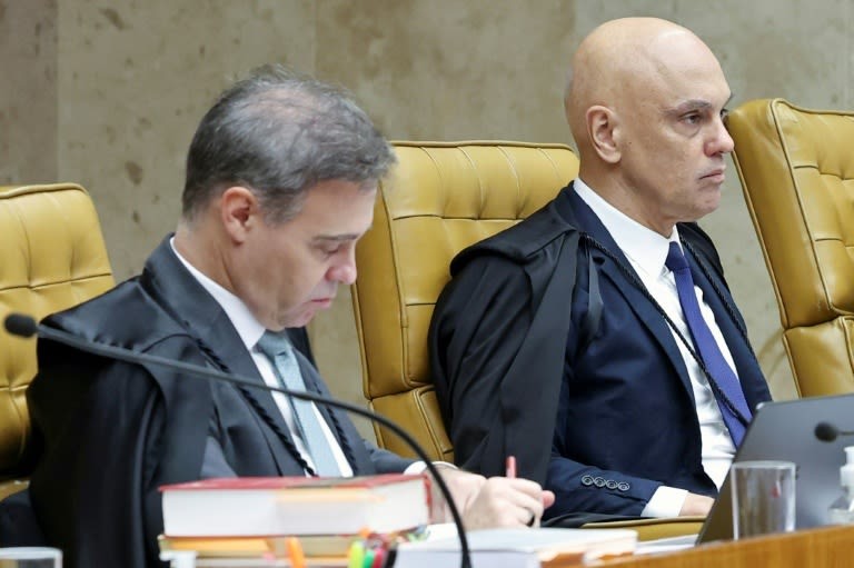 Brazil's Top Court Erupts in Chaos as Justices Turn on Each Other
